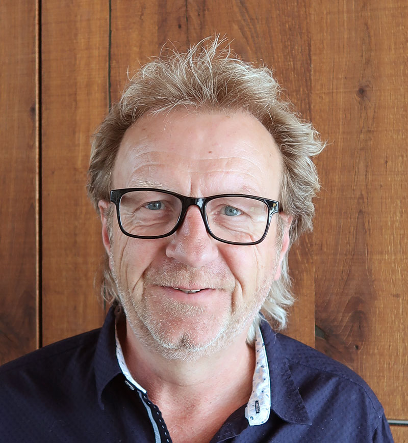 DORII INTERIOR IDENTITY Team